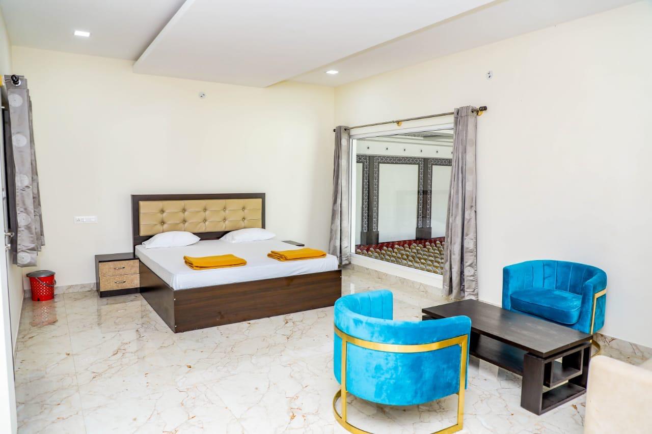 Grand hall prepared for vows